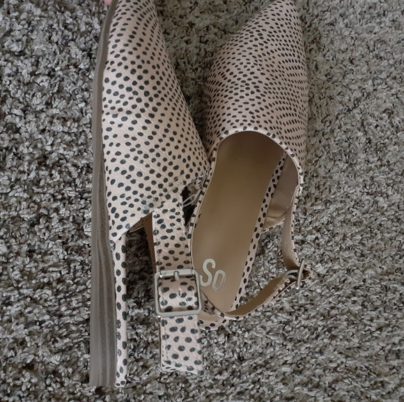 Women flats - Picture 3 of 8